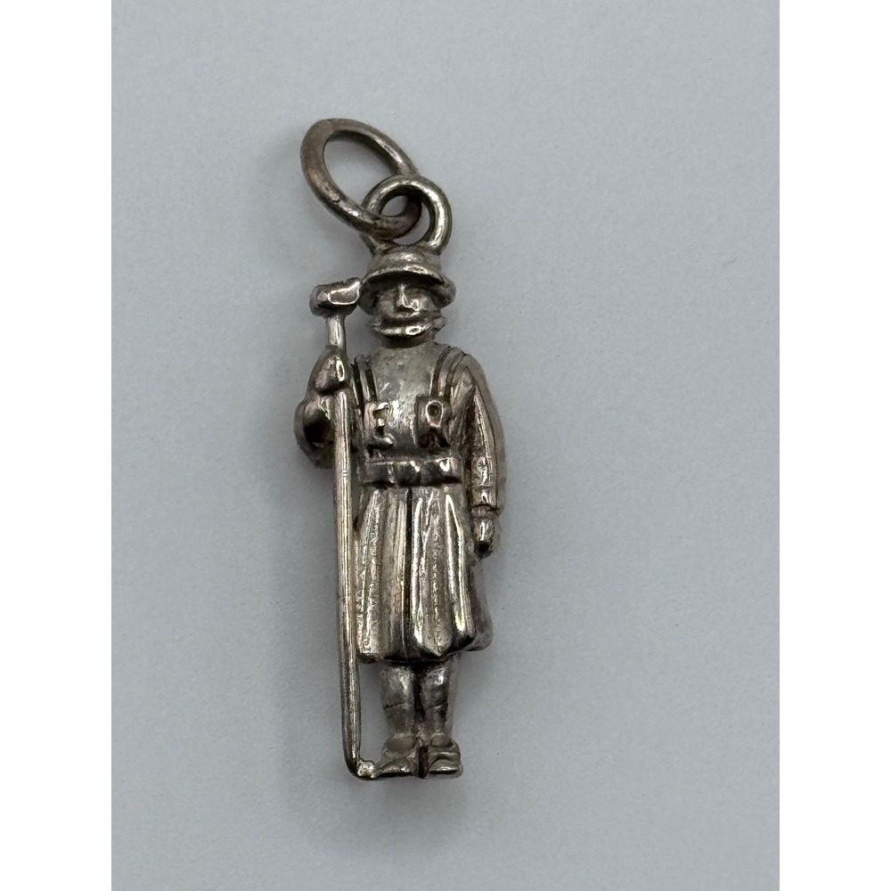 Vintage Sterling Silver Beefeater Royal Guard Yeoman Charm
